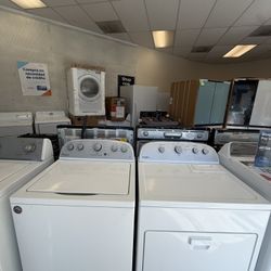 Whirlpool Washer & Gas Dryer Set 