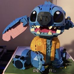Lego Stich Missing An Ear 