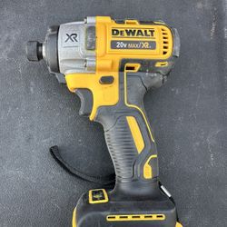 20v Dewalt Drill 