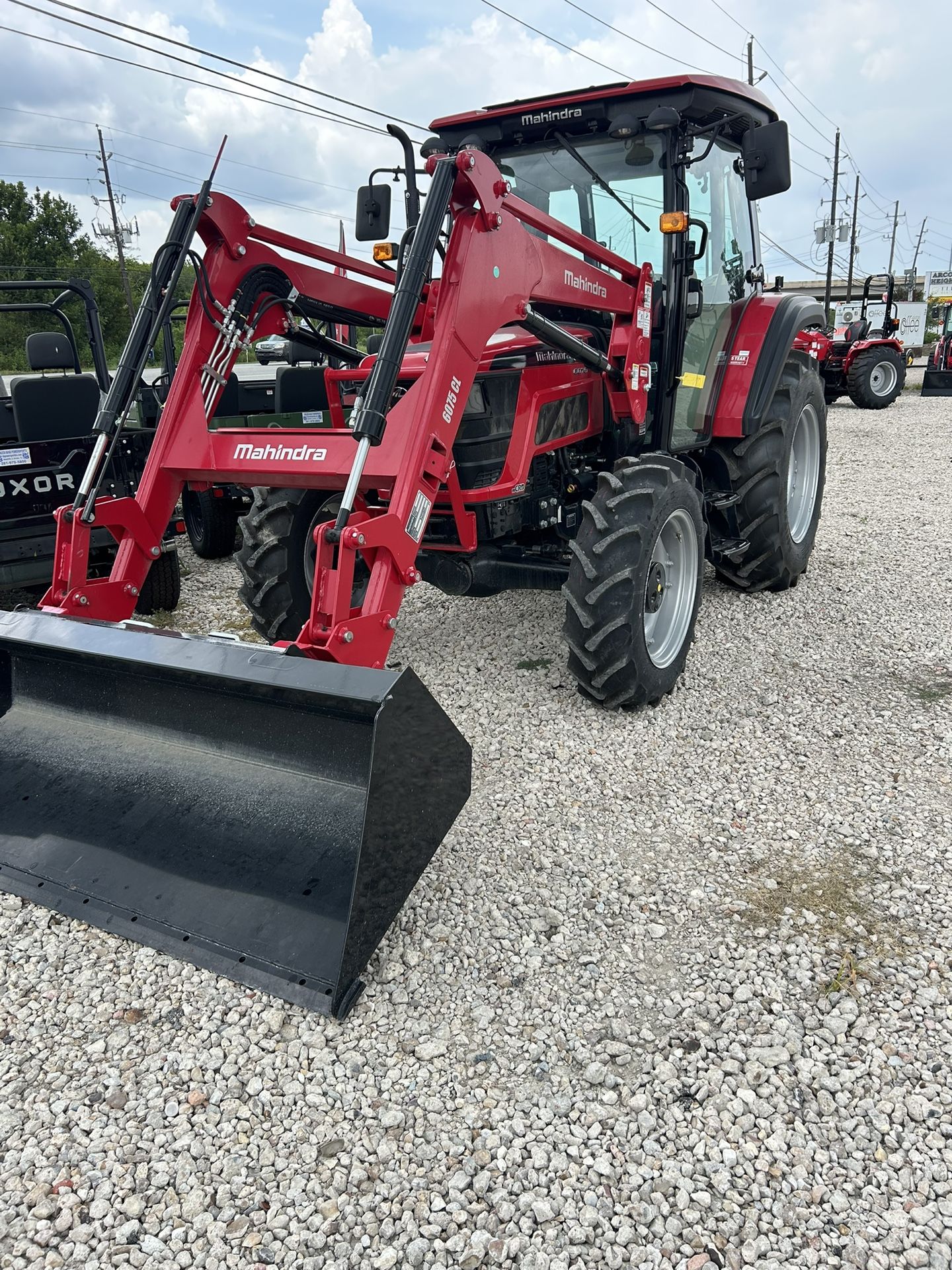 Mahindra Tractor