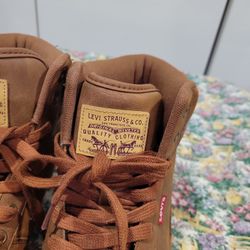 Man's Boots. Size10.hombres