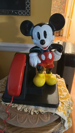 Vintage Disney Mickey Mouse  Landline AT &T  Touch tone Telephone 