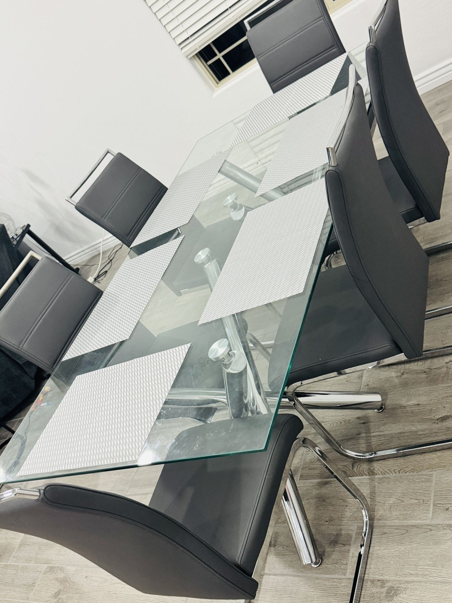 7 pcs dining table set