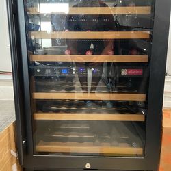 Allavino 56-Bottle Dual Zone Wine Fridge - Excellent Condition