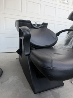 Salon Shampoo Bowl & Chair