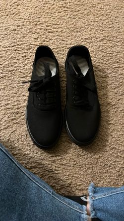 Womens Universal Thread Shoes In Size 6 