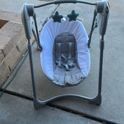 Adjustable Swing & Bassinet 