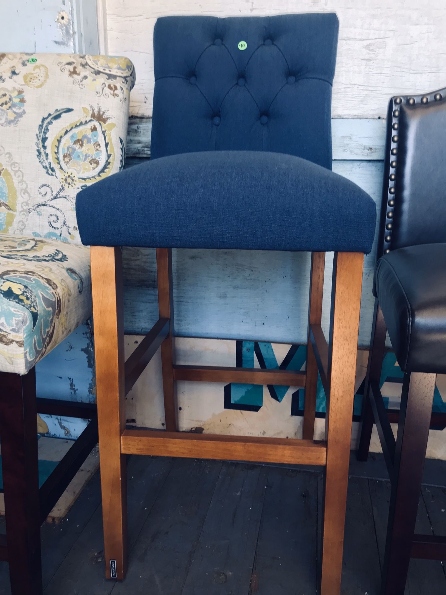 Bar stool