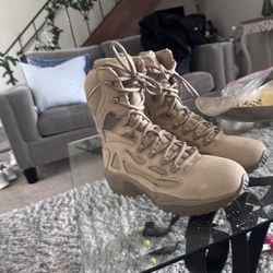 Men’s Converse Boots