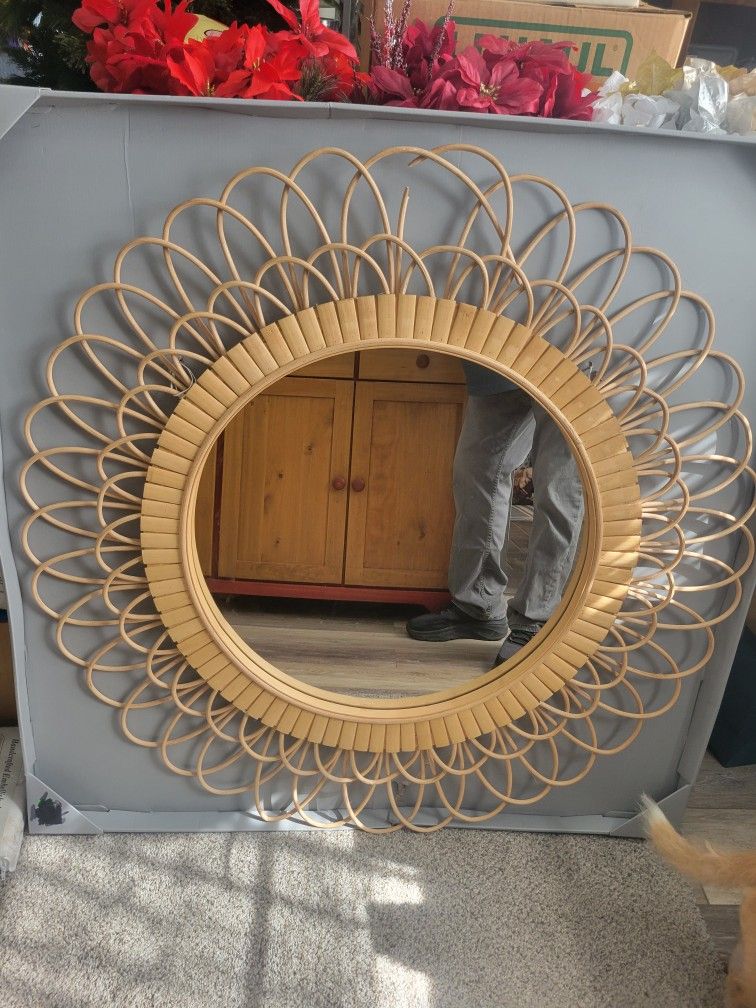 New Beautiful Mirror 