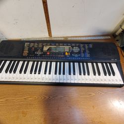 Yamaha PSR-195 Black Portable 61 Keys Electronic Keyboard Musical Instrument