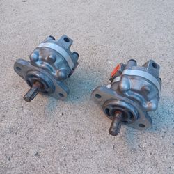 Hydraulic Pumps.