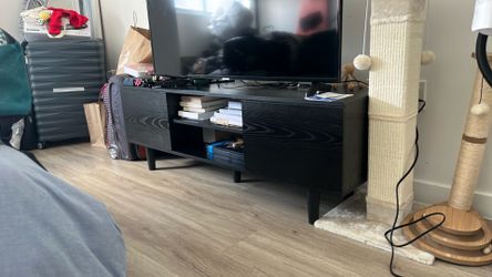 TV STAND BLACK