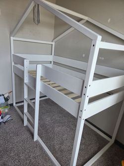Ashley Furniture White Twin Over Twin Bunk Bed