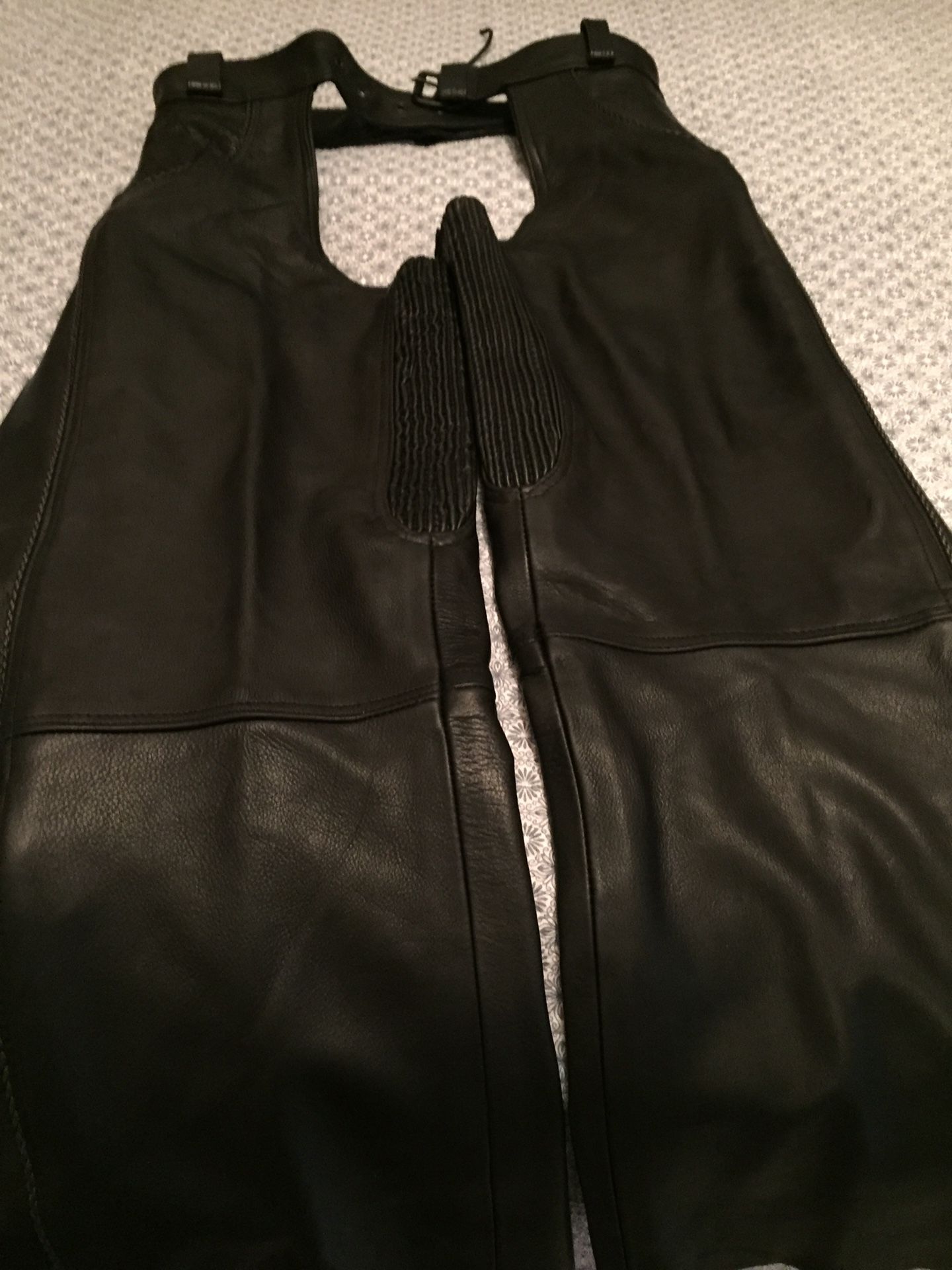 Just Reduced LEATHER CHAPS Helmut Boots