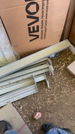 Adjustable beam