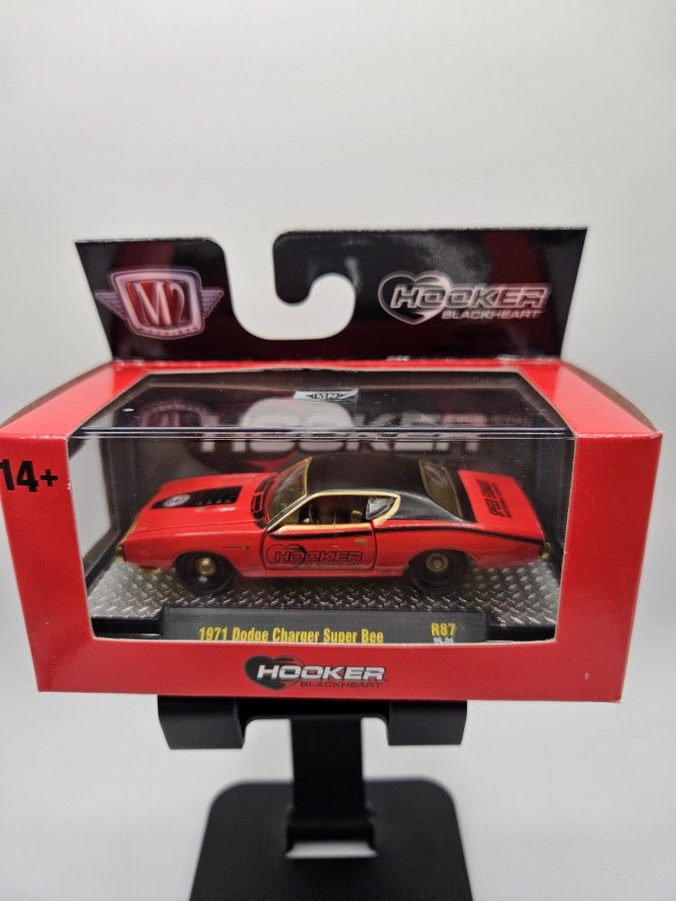 M2 Machines Dodge Charger Super Bee CHASE