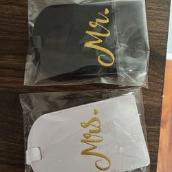 NEW Mr & Mrs Luggage Tags