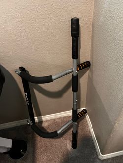 Pull up Bar Door Attachment Gently Used