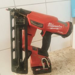Finish Gun Milwaukee Battery 