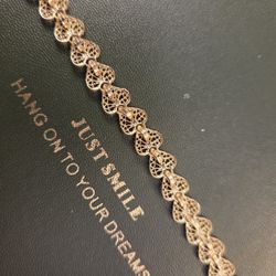 14k Solid Gold Filigree Hearts Braclet 7 Inches Long 8.47g