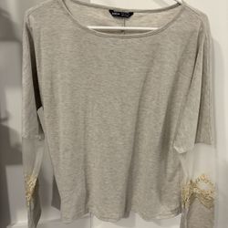 Women’s Long Sleeve Shirt