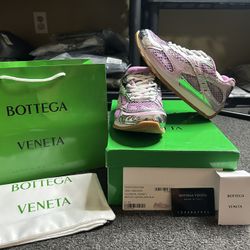Bottega Veneta Orbit Pink