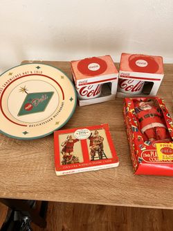 Coca Cola Nostalgia Collectibles
