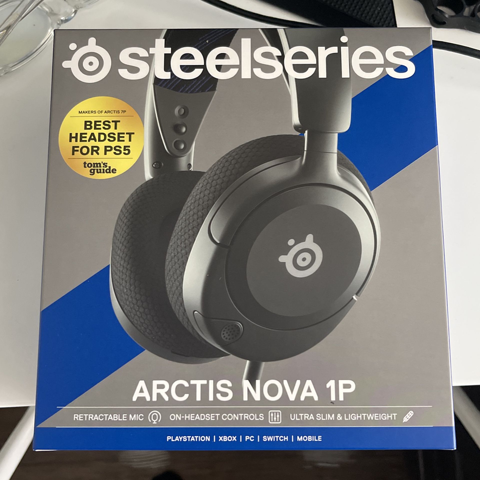 SteelSeries Arctis nova 1p Headsets