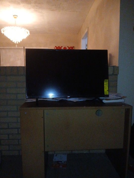 Roku TV With Extra Roku Device