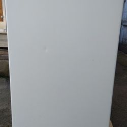 4.0 Cu. Ft Haier Refrigerator With Lock