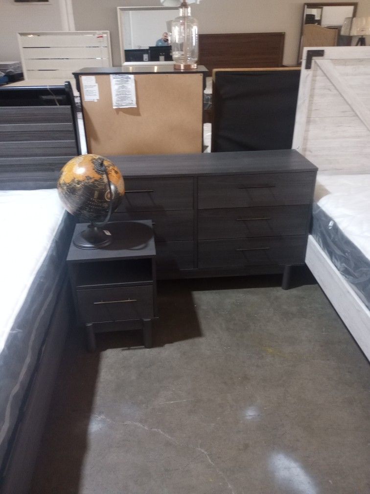 3 Pc Bedroom Set ( Ask For Jose)