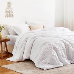 7-Piece Seersucker White Full Comforter Set Full Size