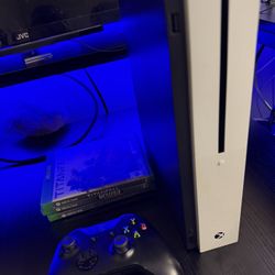 Xbox One S With 3 Games 