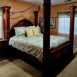 4 piece Bedroom set