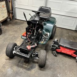 Ride On Tractor Law. Mower 
