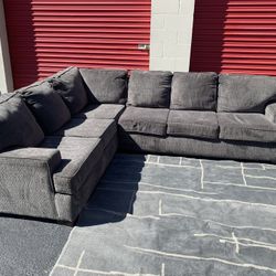 Comfy Nice Sectional Couch 🔥🔥