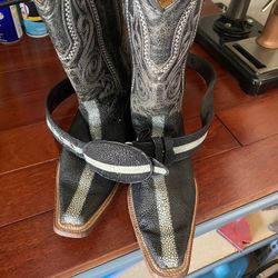 Stingray Boots US 8.5   MEX 27 1/2