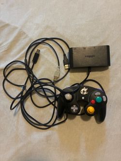 Nintendo GameCube controller with Nintendo Switch adapter