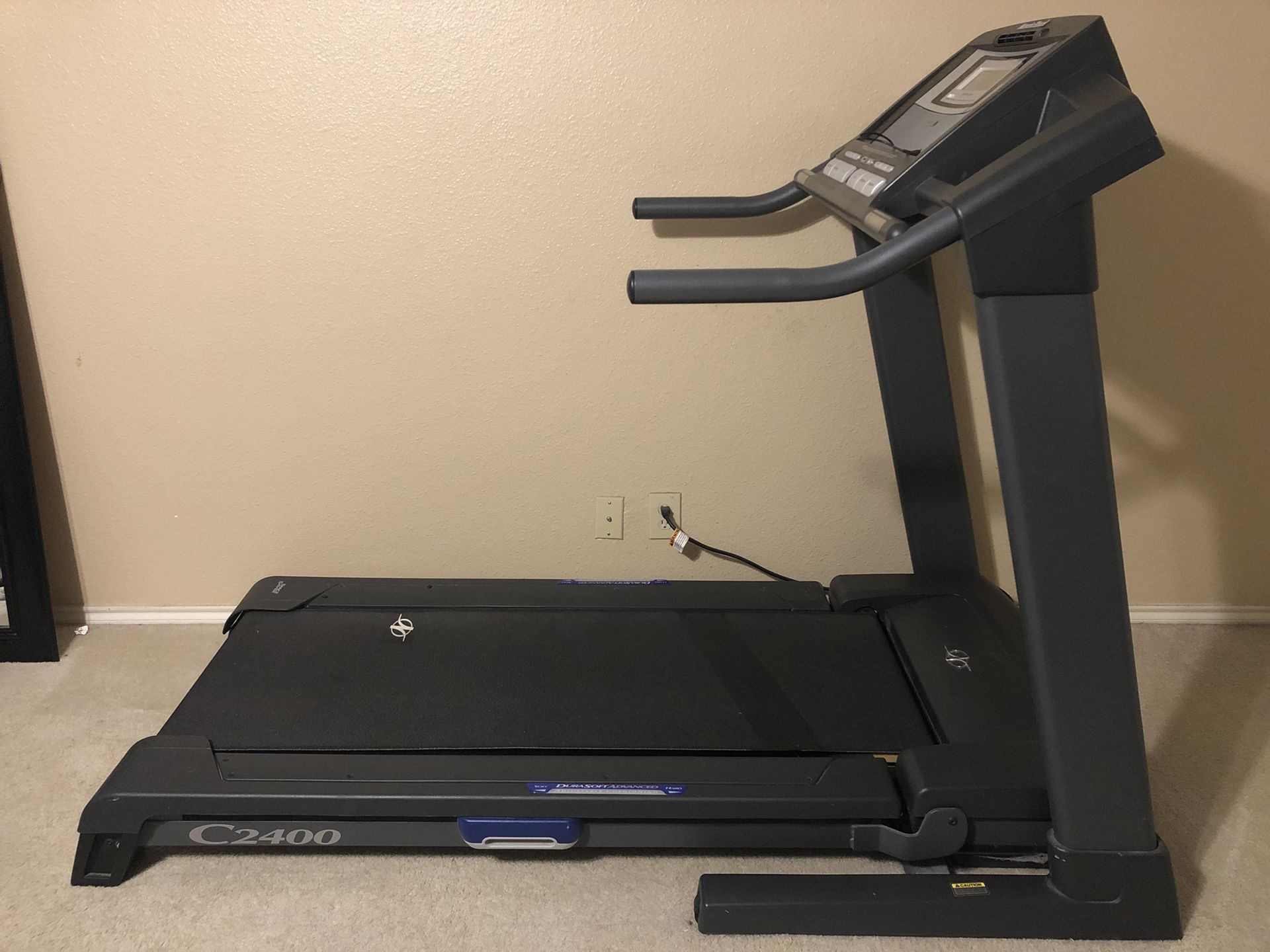 NordicTrack c2400 Treadmill for Sale in San Antonio TX OfferUp