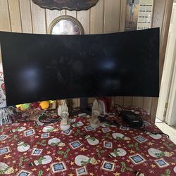 LG - UltraGear 45" OLED Curved WQHD 240Hz 0.03ms FreeSync and NVIDIA G-SYNC Compatible Gaming Monitor