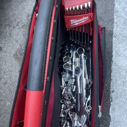 Milwaukee Tools 