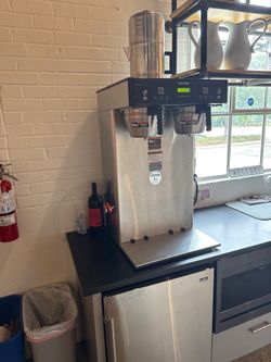 BUNN Commercial Twin Coffee Brewer / Maker