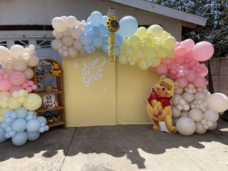 Winnie The Pooh Balloon Garland
