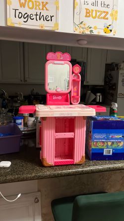 Small vanity