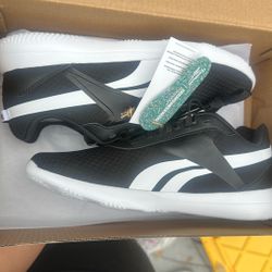 New women Reebok 7.5