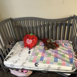 Baby Crib/bed