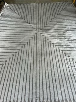 Ruggable 10x8’ area rug