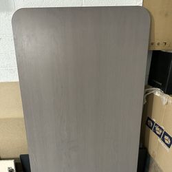 Ikea bekant desk