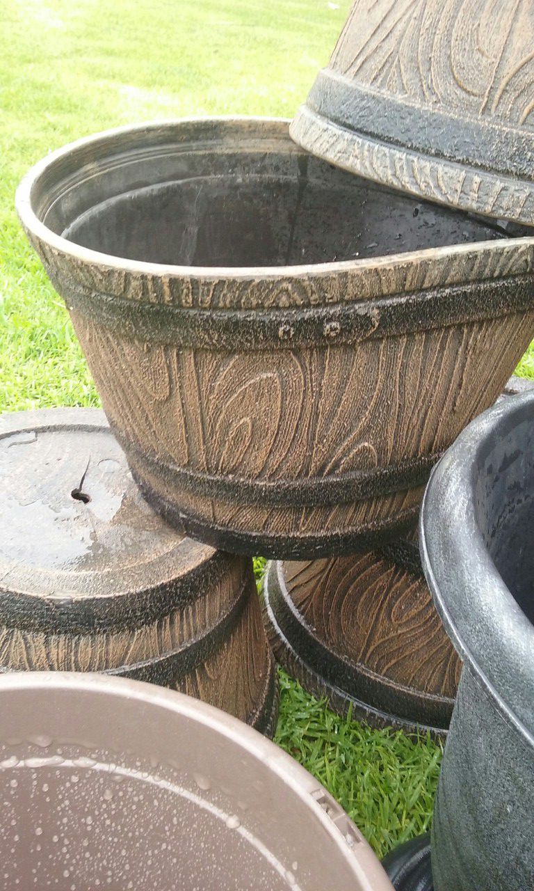 Wood flower pot